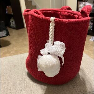 Hallmark Knit Christmas Bucket Tote (2022)